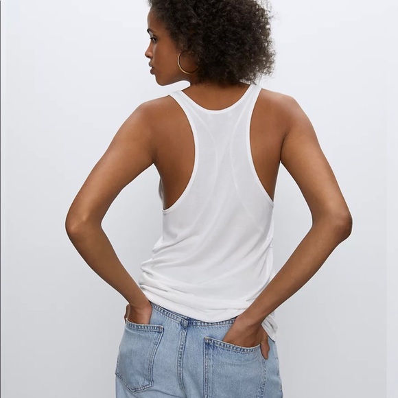 Aritzia Babaton Sami Tank White size L - Picture 1 of 5